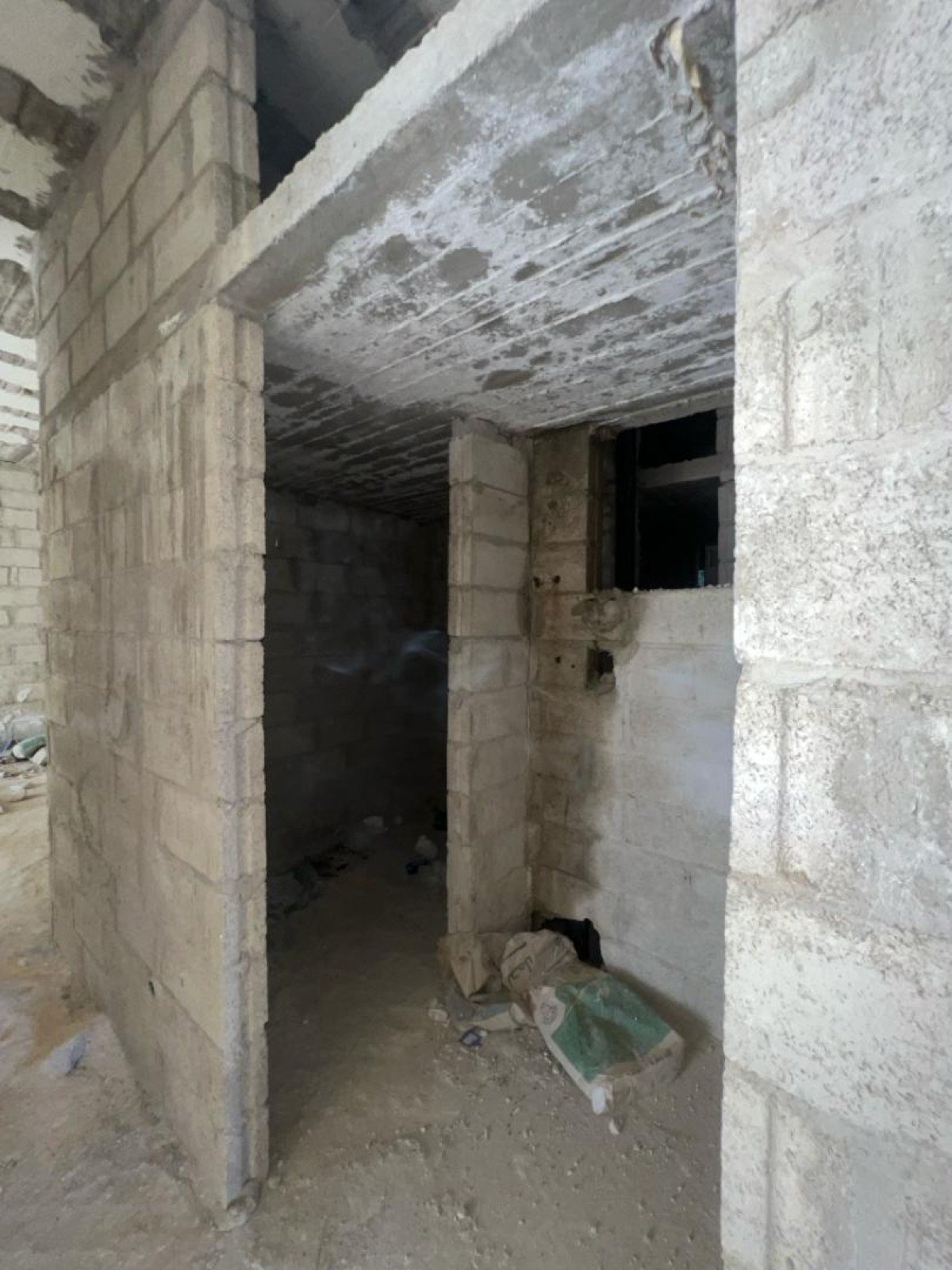 Spacious 3-Bedroom Apartment for Sale in Qara Al-Sham, Rif Dimashq | Scenic Views, Elevator, 182 m²