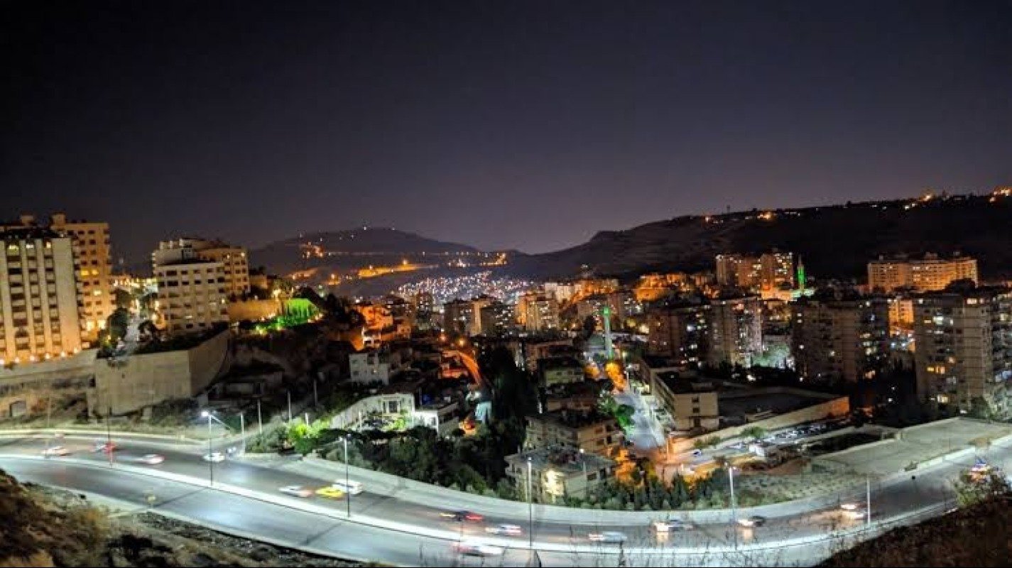 عقار مرخص فاخر في مشروع دمر الجزيرة 16 بمساحة 1400م² بسعر 3.6 مليون دولار